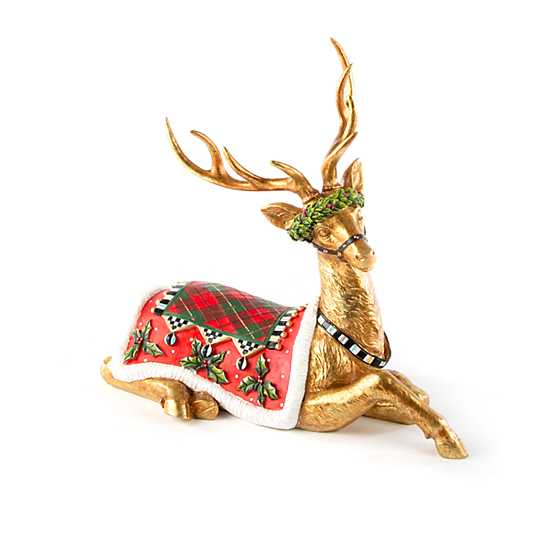 Aberdeen Reindeer – Sitting