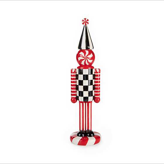 Checkmate Peppermint Nutcracker – Small