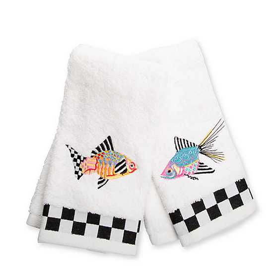 Fantasia Fish Fingertip Towels – Set of 2