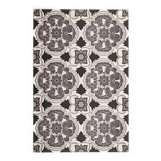 Lisbon Floor Mat – Black – 2′ x 3′