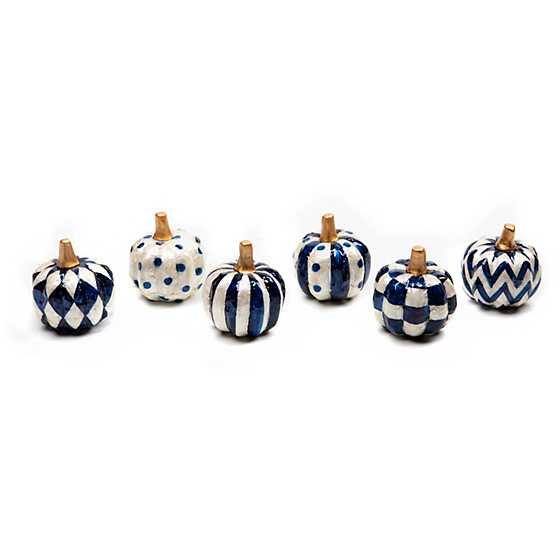 Royal Capiz Pumpkins – Set of 6