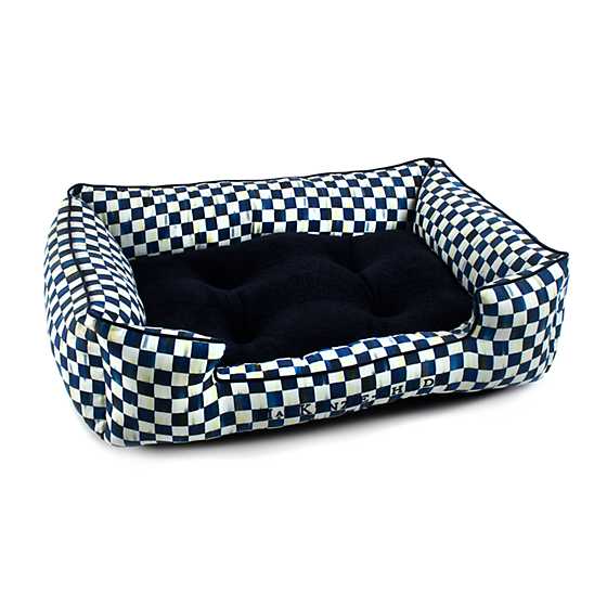 Royal Check Lulu Pet Bed – Medium