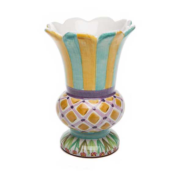 Taylor Scalloped Vase – Odd Fellows